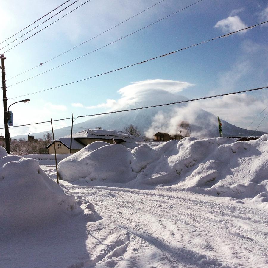 Hostel Niseko Tabi-Tsumugi Backpackers Kutchan Exterior foto
